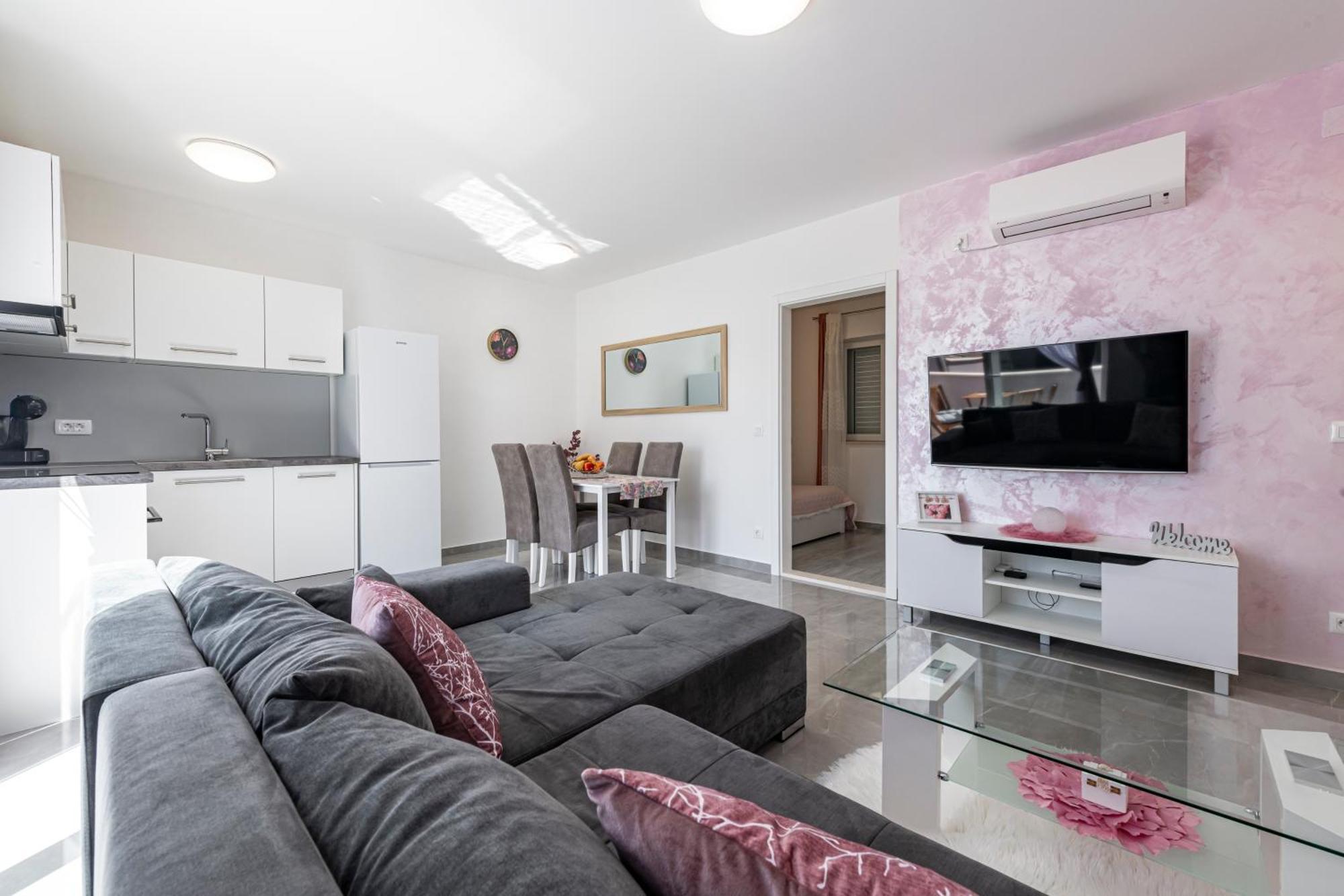Apartments Lana Млини Экстерьер фото